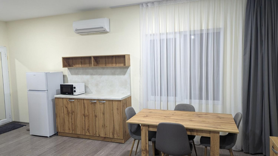 Others 5, Gradina Holiday, Sozopol