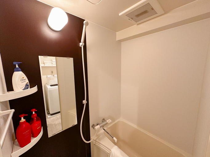 Bathroom 4, Legatio Hakataekihigashi Hotel , Fukuoka