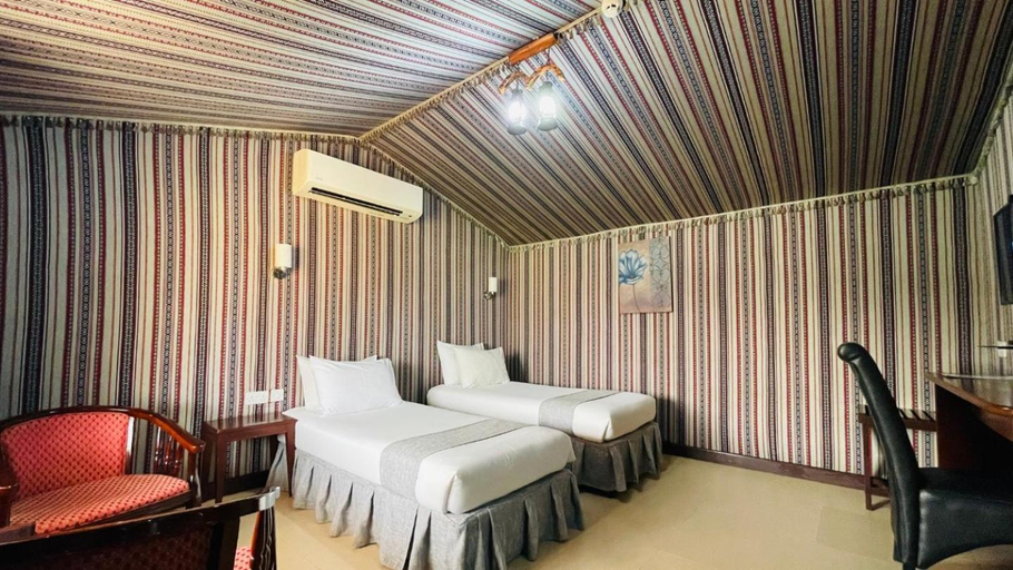 Bedroom 3, Turtle Beach Resort, Sur