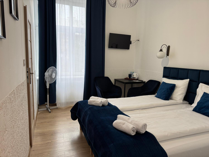 Bedroom, Apartments Iris-Topolowa, Kraków City