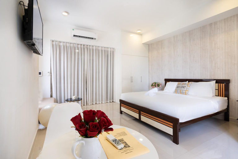 Bedroom 2, Tresor apartments in center, District 4