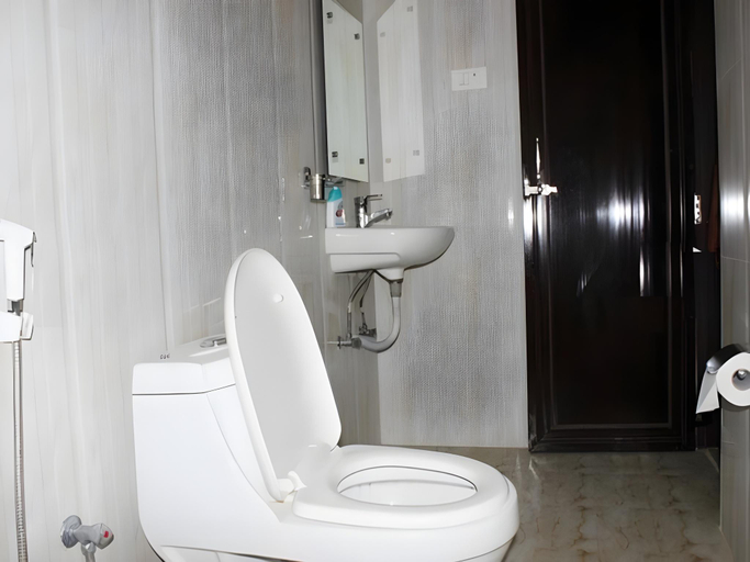Bathroom, Namo Suites, Hyderabad