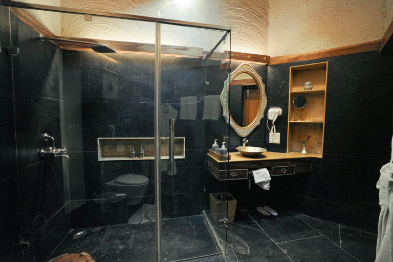Bathroom, The Den Corbett, Nainital