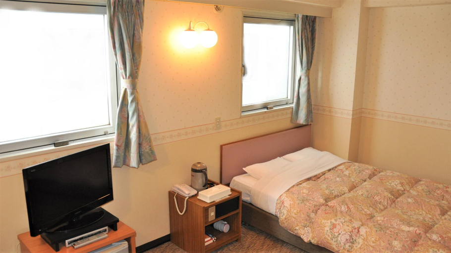 Bedroom 2, Matsue Plaza Hotel, Matsue