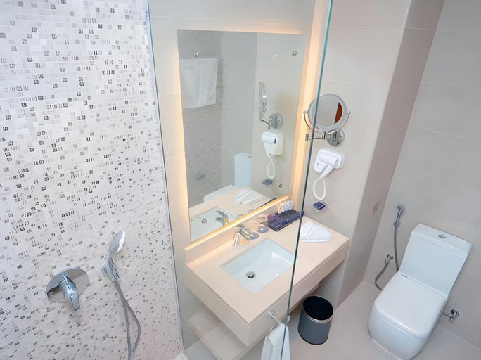 Bathroom 5, Diar Alkhalidiya Hotel, Makkah