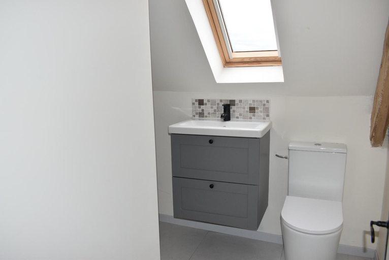 Bathroom 3, Les Granges, Chez Hortensia, Dordogne