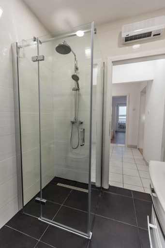 Bathroom 2, Apartmani Kristijan, Crikvenica