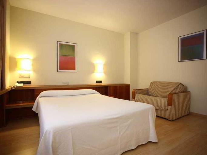 Bedroom, Duque de Wellington, Álava