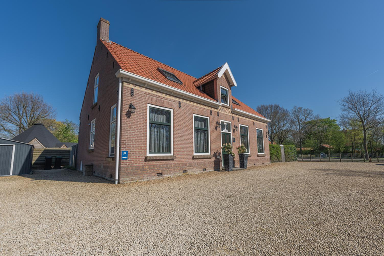 Others 2, B&B Dennenbos, Veere