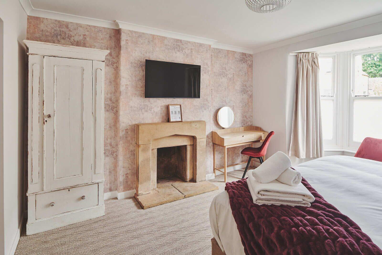 Bedroom 2, The Lansdowne Guest House, Gloucestershire
