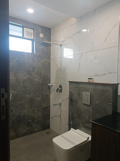 Bathroom 3, Royal Holidays & Stays, Palakkad