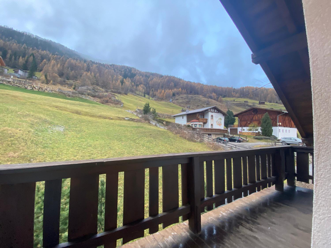 Others 4, Mountain Lodge Solden - Ski in Bike out Chalet, Imst