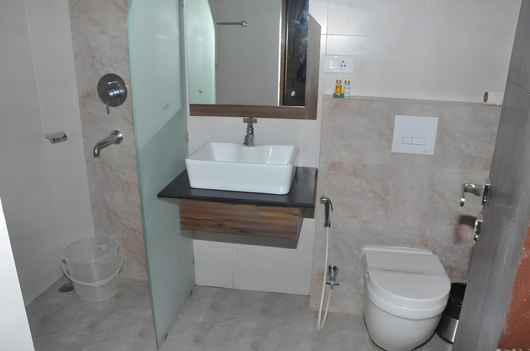 Bathroom 5, Pramod Convention and Beach Resorts, Puri