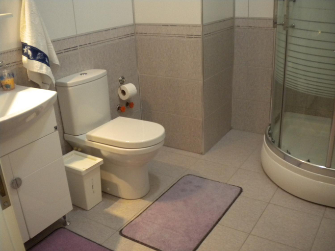 Bathroom 4, Suna Apart Hotel, Gökçeada