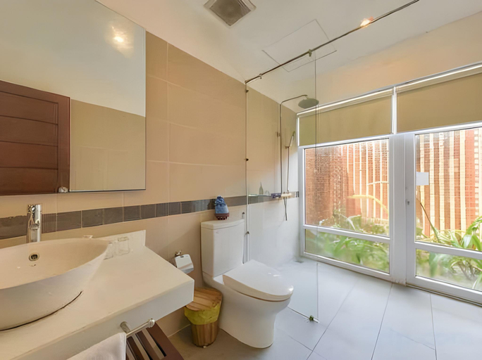 Bathroom 5, Tam Thanh Beach Resort & Spa, Da Nang