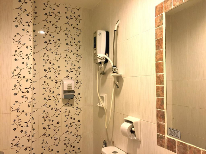 Bathroom 4, Sun Inn Hotel Pasir Penambang Ks Botanic, Kuala Selangor