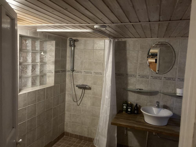 Bathroom 3, Hotell Tussilago i Essunga, Essunga
