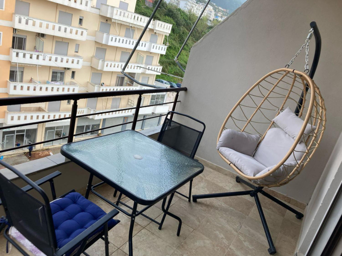 Others 5, Blera's Seafront Studio, Vlorës