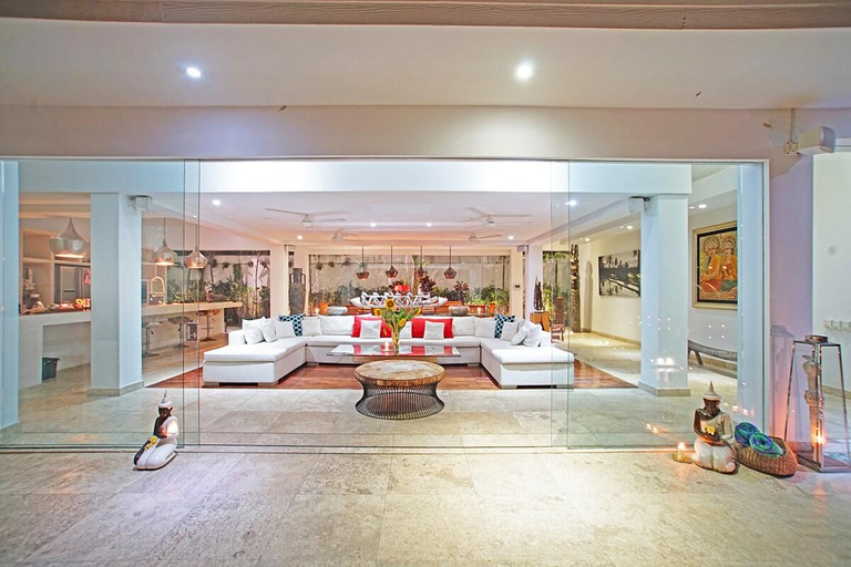 Others 5, Luxe 4bed: 20m Lap Pool, TV Room, Walk To Beach , Badung