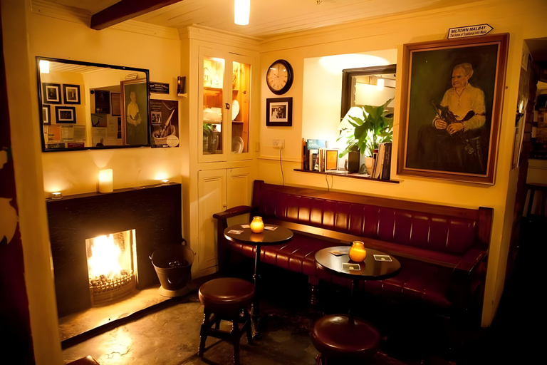Food & Drinks 4, The Townhouse