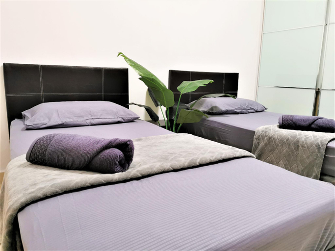 Bedroom 3, Embun Sky Cottage - Kota Bharu | WIFI |6 to 8 pax , Kota Bharu