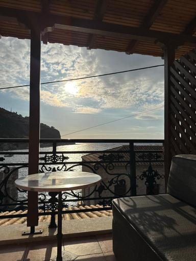 Others 5, Limeni Studios, Peloponnese