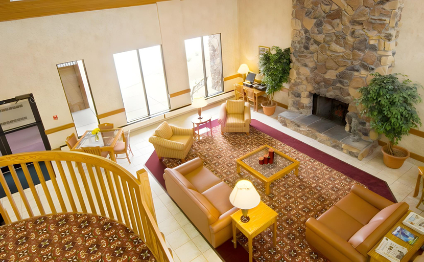 Public Area 2, The Carlton Lodge, Lenawee