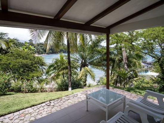 2, Club Santana Beach & Resort, Cantagalo