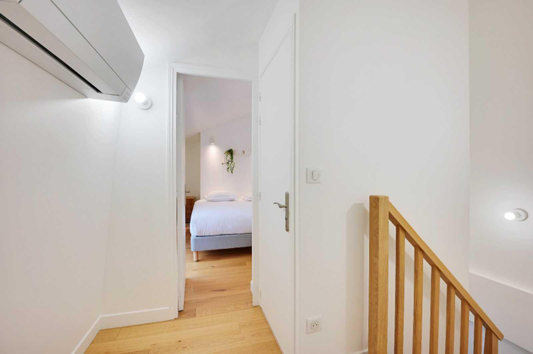 Modern house with AC -3BR-6P- Asnières-sur-Seine, Hauts-de-Seine