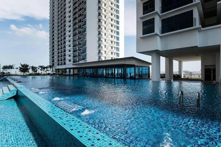 Sport & Beauty, TREFOIL@SETIA CITY, STUDIO UNIT,HOMESTAY, Shah Alam