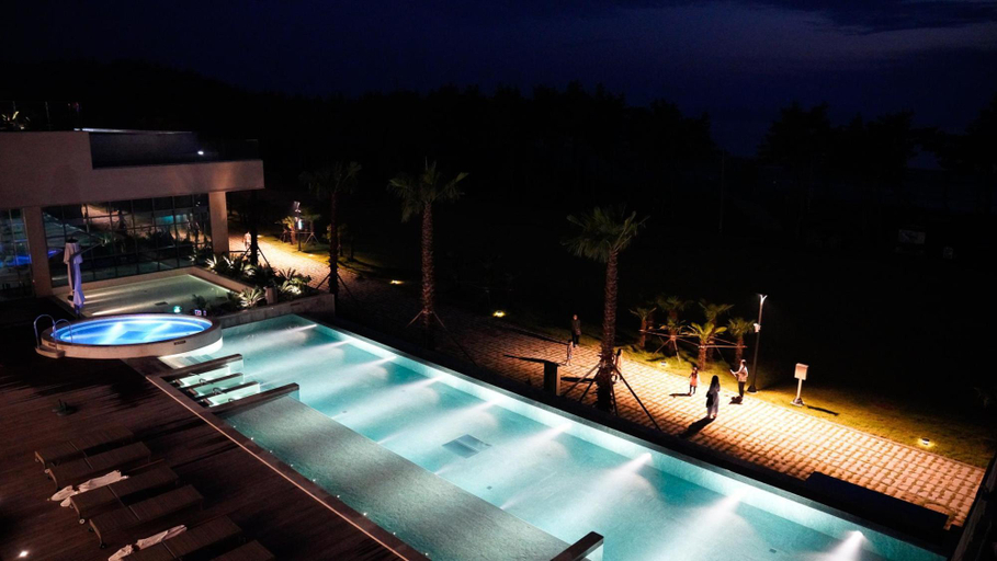 Sport & Beauty 2, Ramada Plaza Hotel, Jaeun-do, Sinan