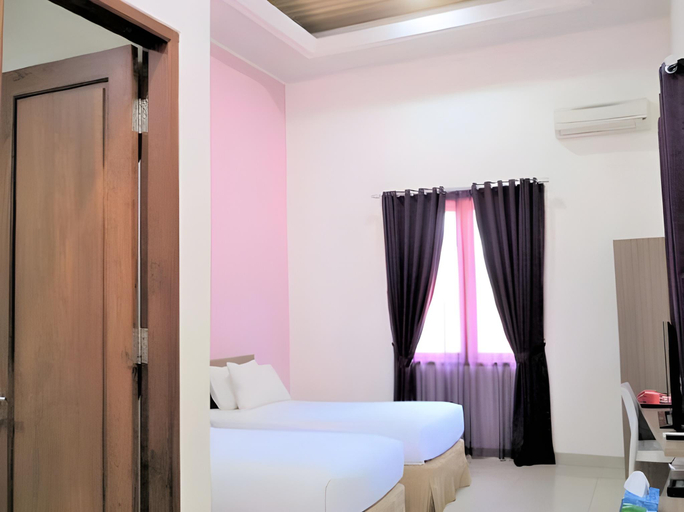 Bedroom 3, Tanto Hotel, East Sumba