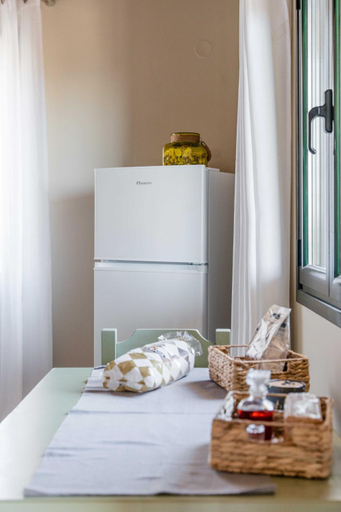 5, Elia studios, Ionian Islands