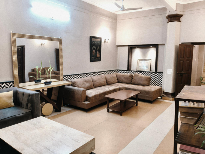 Public Area 4, Ratnakar Bhawan (Heritage Homestay), Chandauli