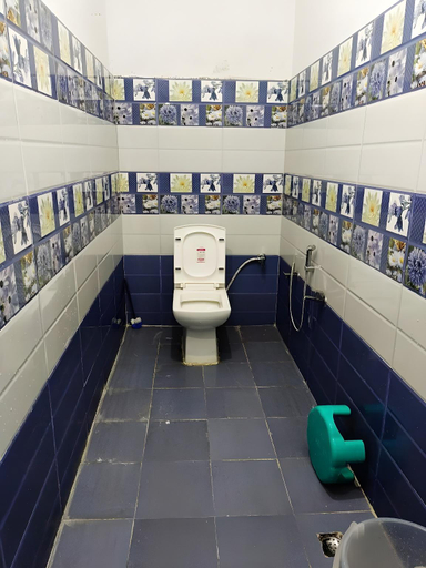 Bathroom 3, Hotel Chopta Dreams, Rudraprayag