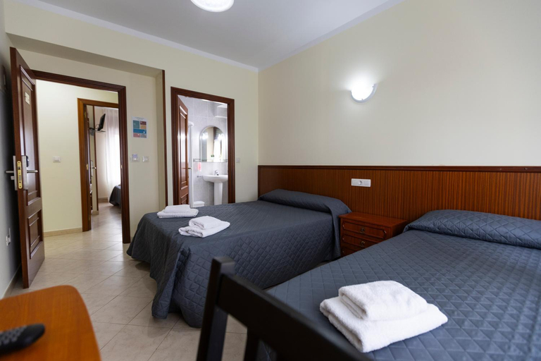 Others 2, Pension O Remo, Lugo