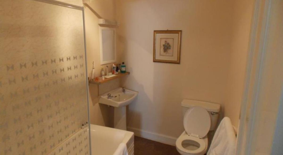 Bathroom 4, Alyth Hotel, Perthshire and Kinross