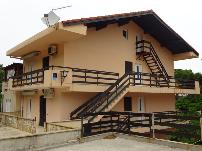 Others 5, Zana Apartments, Pag
