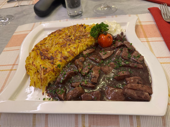 Food & Drinks 3, Garni Soldanella, Inn