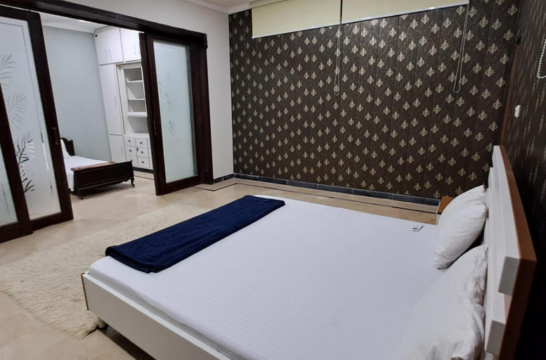 Bedroom 5, 430 Islamabad, Islamabad