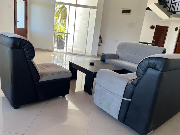 Public Area, Kamatha Hotel & Restaurant, Hambantota