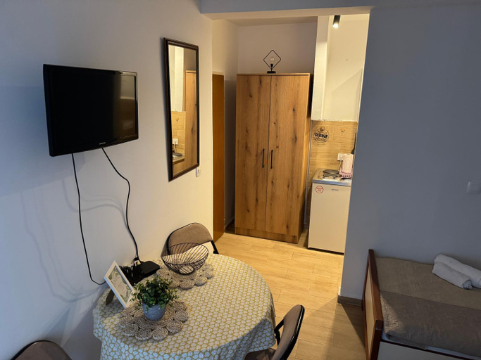 Others 4, Neroli Studio Apartments
