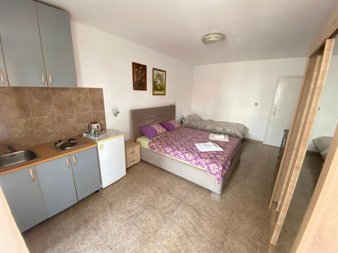 Others 4, Apartments Popovic