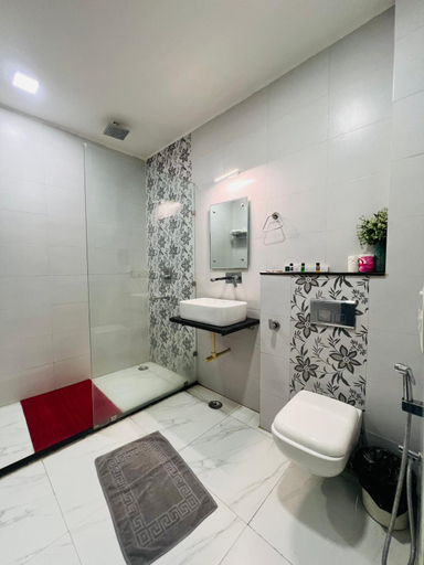 Bathroom 4, Shiv Kothi - Homestay, Agra