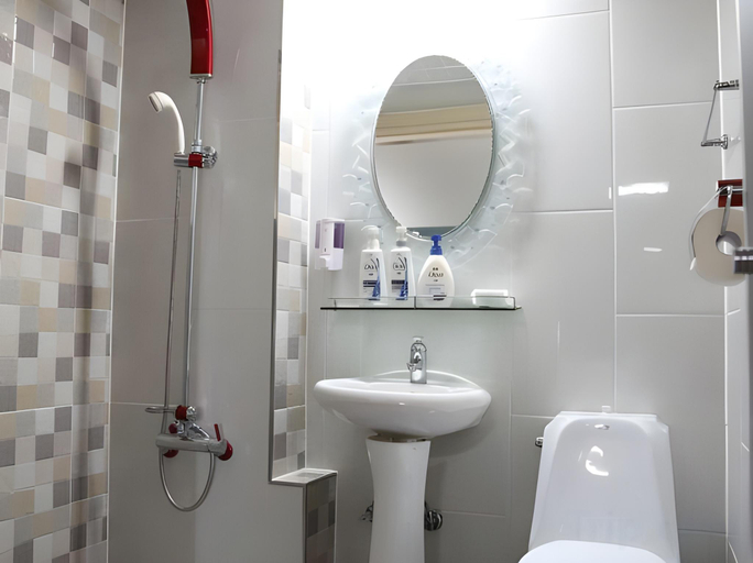 Bathroom, Yeosu Hotel The Classic, Yeosu
