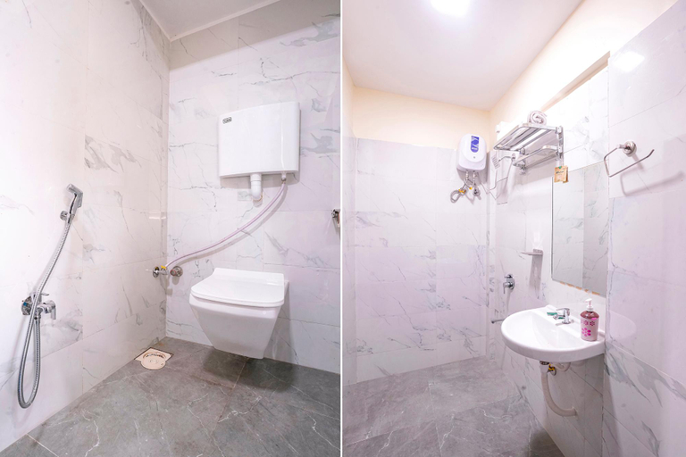 Bathroom, Via 24/7, Thane