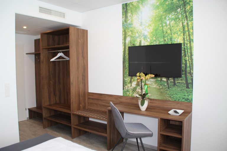 Others 5, Nemetz-Motel, Sankt Pölten Land