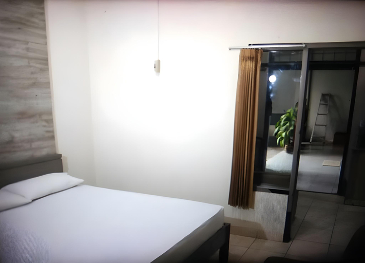 Bedroom 5, Hotel Maya Tegal, Tegal