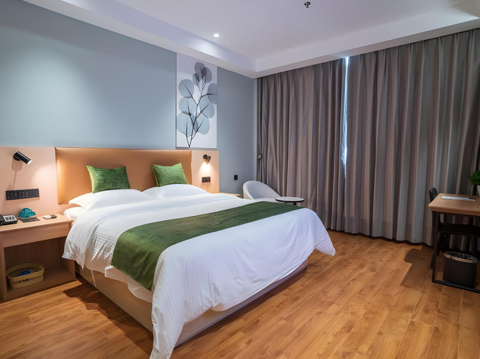 Bedroom 2, GreenTree Inn Express Suzhou Luzhi Ancient Town Scenic Area Xiaoshi Road, Suzhou
