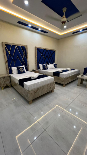 Others 5, Hotel new royal palace, Lahore